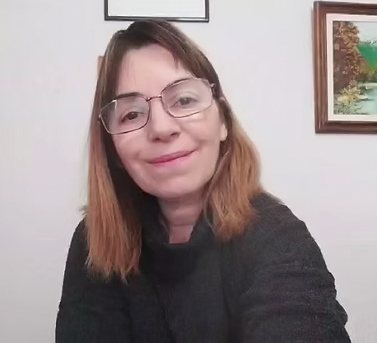 Laura S.